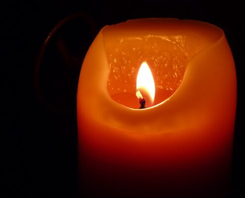 candle-197248_640